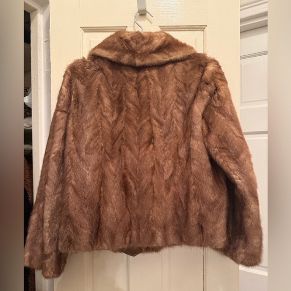 Women's Vintage Mink Fur Coat - Brown - Picture 2 of 6